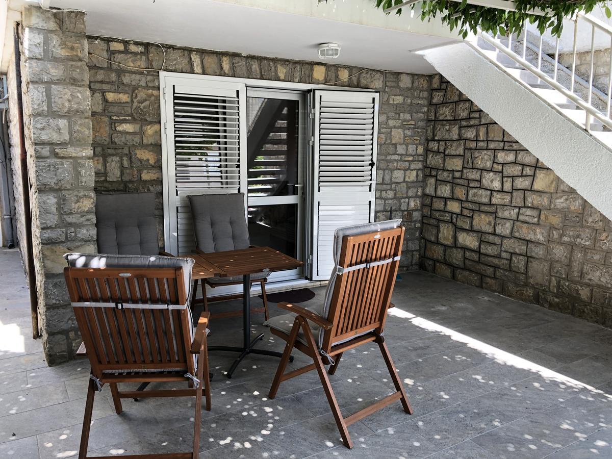 Three Palms Apartments Novakovic Petrovac Exterior foto
